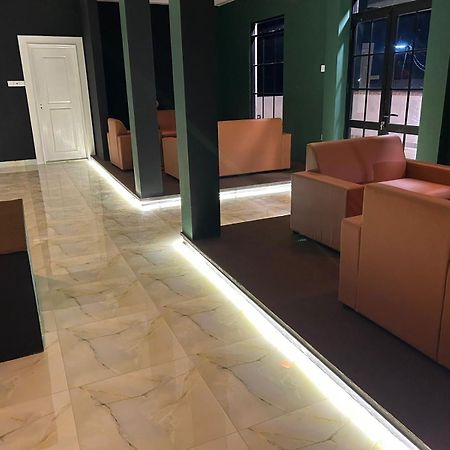Royal Bliss Hotel נוארה אליה מראה חיצוני תמונה