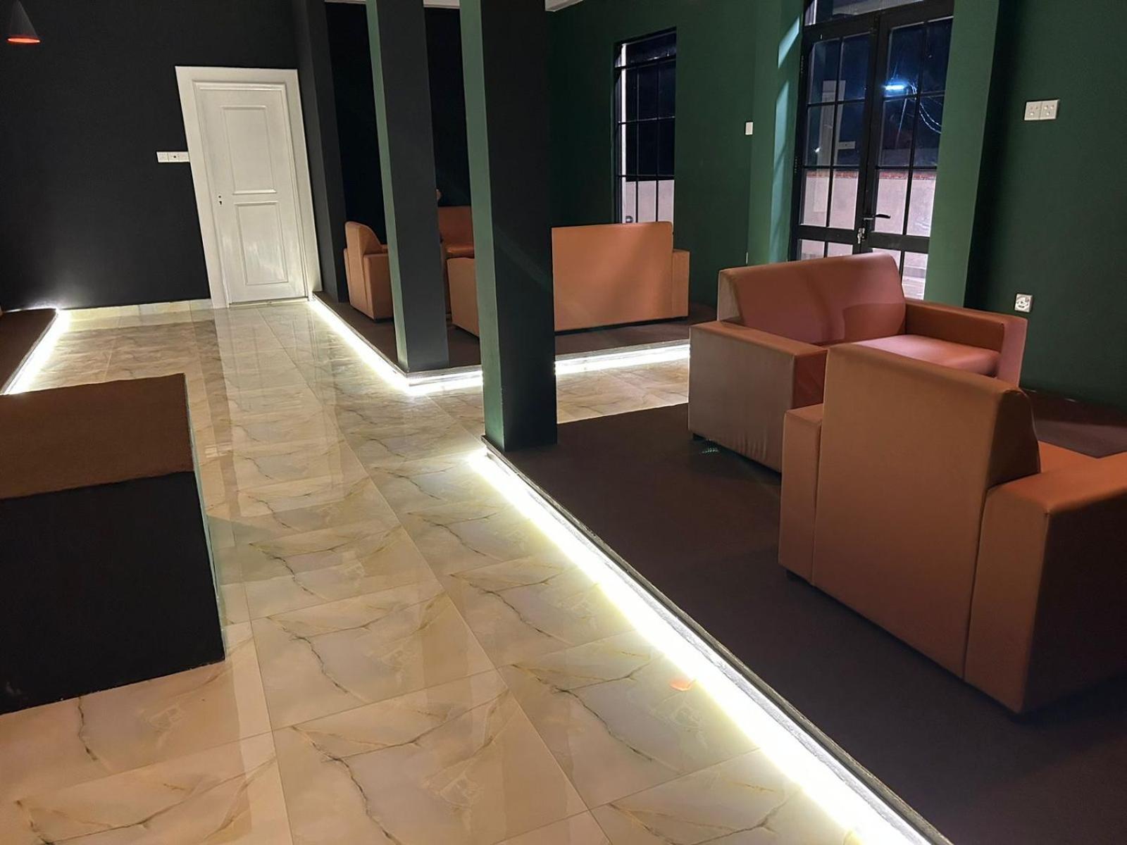 Royal Bliss Hotel נוארה אליה מראה חיצוני תמונה