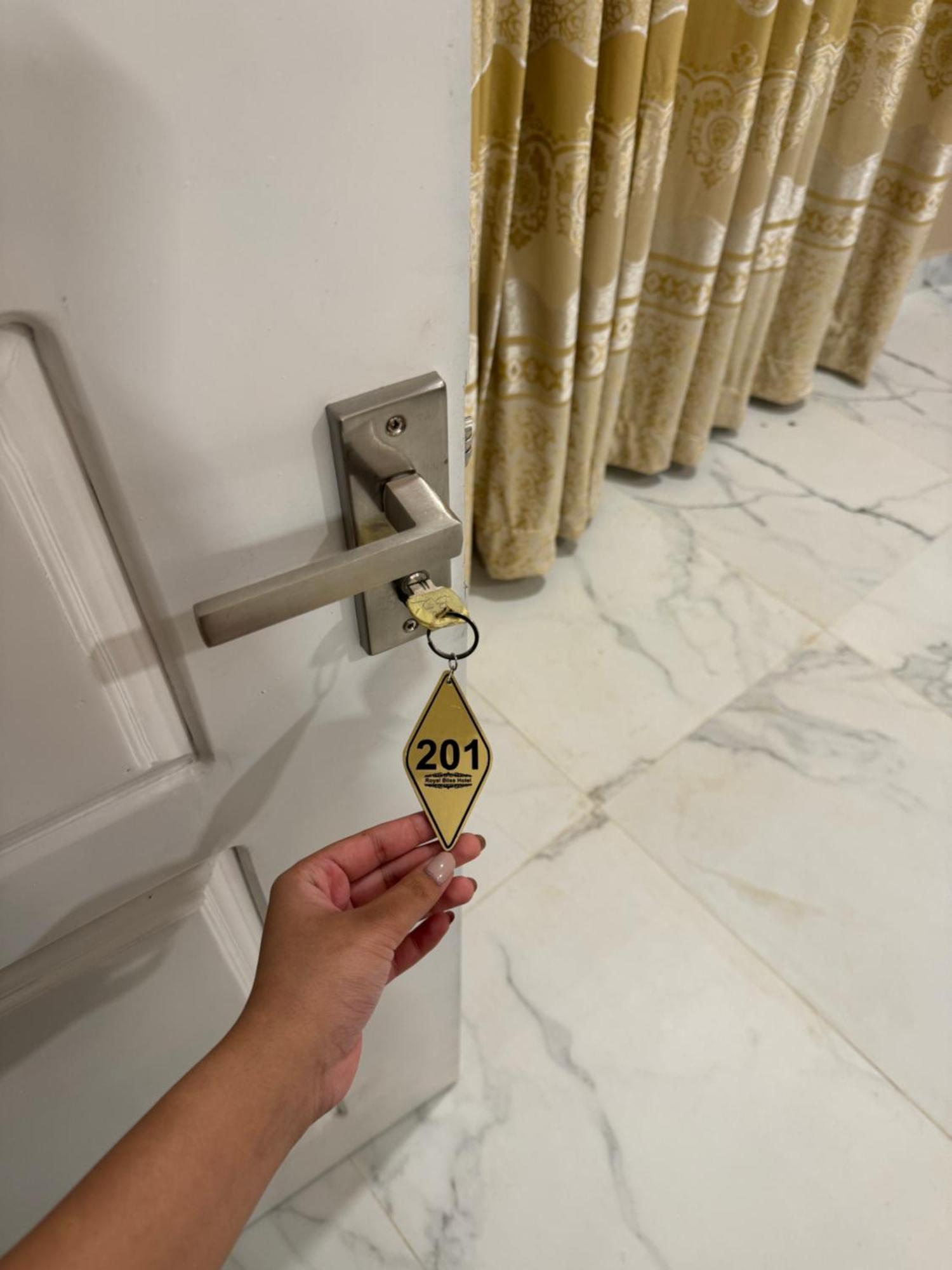 Royal Bliss Hotel נוארה אליה מראה חיצוני תמונה