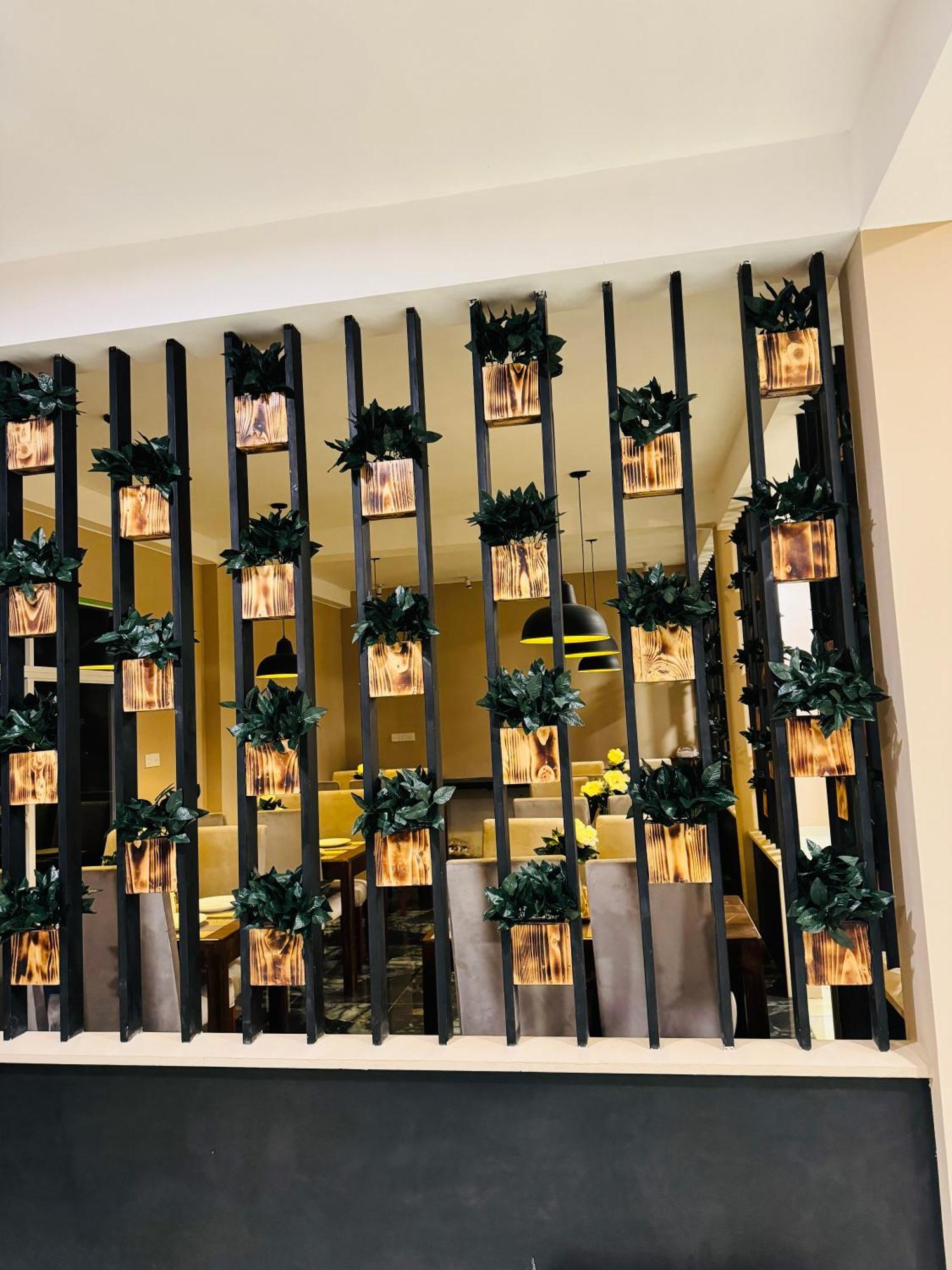 Royal Bliss Hotel נוארה אליה מראה חיצוני תמונה